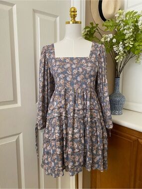 Jen’s Pirate Booty - Square Neck Tiered Floral Dress in Dusty Blue